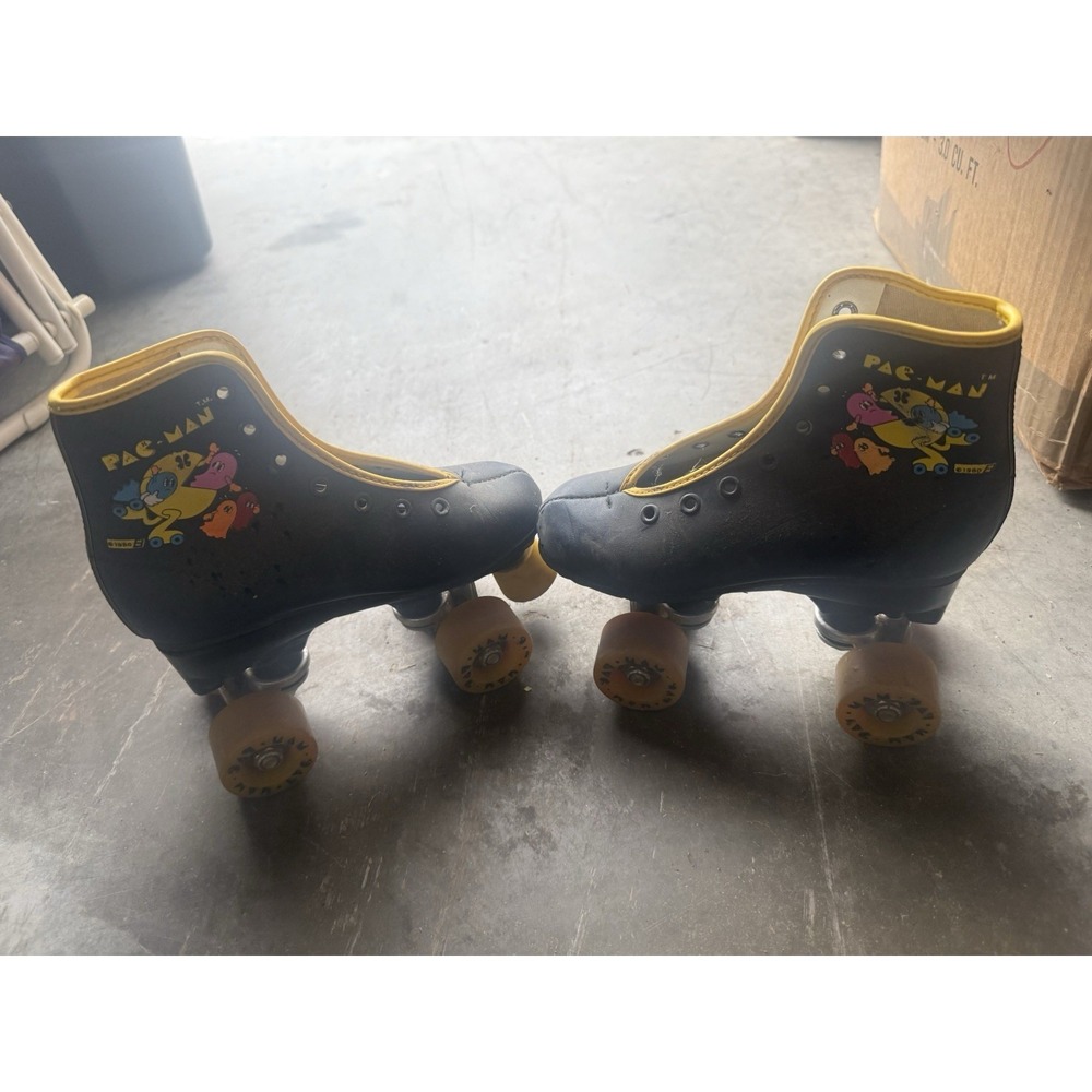 Vintage 1980 Pac-Man Roller Skates Brookfield‎ Trucks Original Wheels PM 9